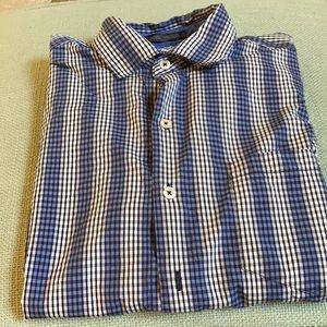 Long sleeve shirt worn twice. Excellent condition